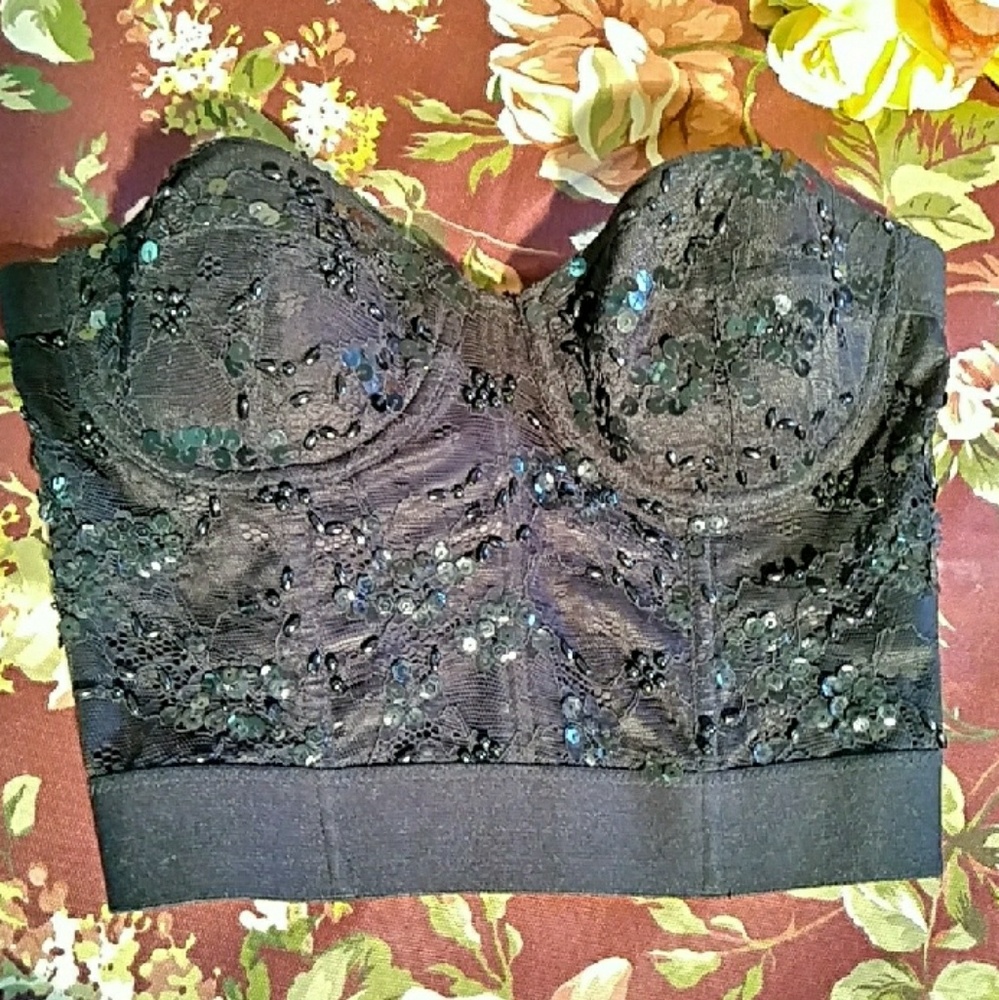 Forever 21 corset type lace top - Picture 3 of 3